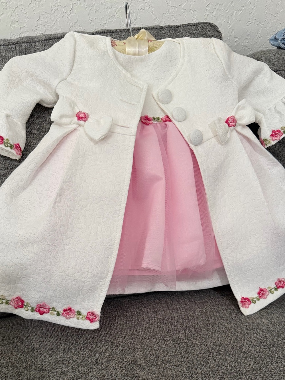 Blueberi Boulevard White Coat and dress Pink Tulle and Rose accents 12m NWT